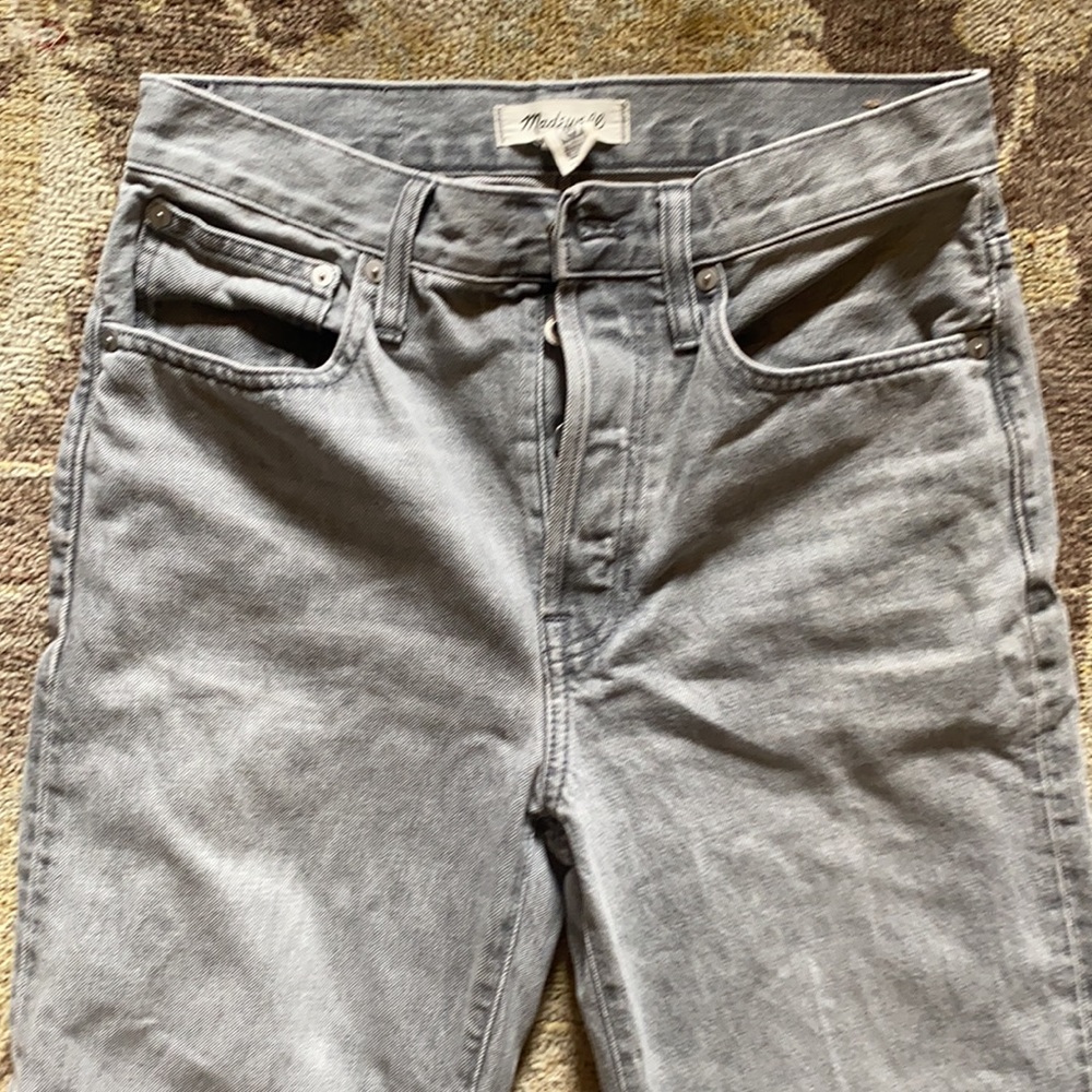 Madewell Dad Jeans in Grey - 25